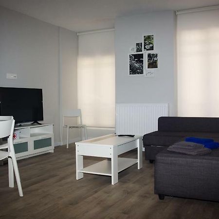 Apartamentos Gyc Viviendas Gold León Exteriér fotografie